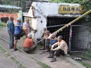 외로운 미국 석탄 광부들의 파업 coal miners