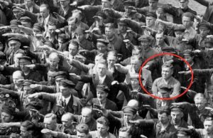 광란의 시대에 뜨거운 노래는 땅에 묻는다 뜨거운 노래는 땅에 묻는다