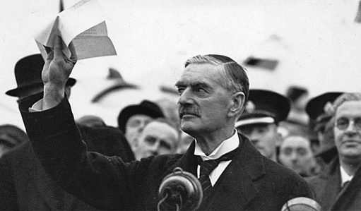 멍청했던 나치의 도발에서 배우는 오늘의 교훈 체임벌레인 총리