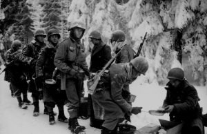 12월 16일 벌지 전투 시작되다 바스토뉴 공방전